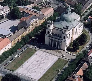 Vác, Hongrie
