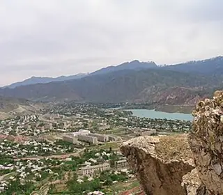 Tash Komur, Kirghizistan