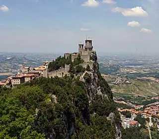 San Marino, Saint-Marin