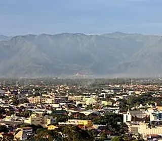 Padang, Indonésie